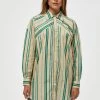 Minus APRIL OVERSIZE Chemisier Ivy Green Stripes Femme -SOLDES D'ÉTÉ - Minus Fashion 0031b096d6d940e288bdc1c053cd838d