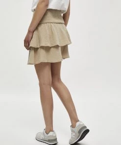 Minus LOVI Jupe Trapèze Sand Femme 8 Minus LOVI Jupe Trapèze Sand Femme -SOLDES D'ÉTÉ - Minus Fashion 05bf7a309515492ab6f3d4aacae6367a