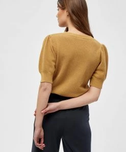 Minus JOSSA T Shirt Basique Prairie Sand Femme -SOLDES D'ÉTÉ - Minus Fashion 0bd9f9ad70bc429d8c9043dcb467dd6c