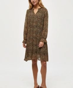 Minus RIKKA GIA V NECK Robe De Jour Flower Field Print Femme -SOLDES D'ÉTÉ - Minus Fashion 17528f4caed947a1b437a284c32d7ec1