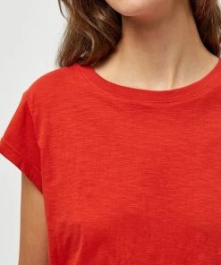 Minus Femme LETI T Shirt Basique Lipstick Red -SOLDES D'ÉTÉ - Minus Fashion 18f7f0b770494622aa7c89286ae697af