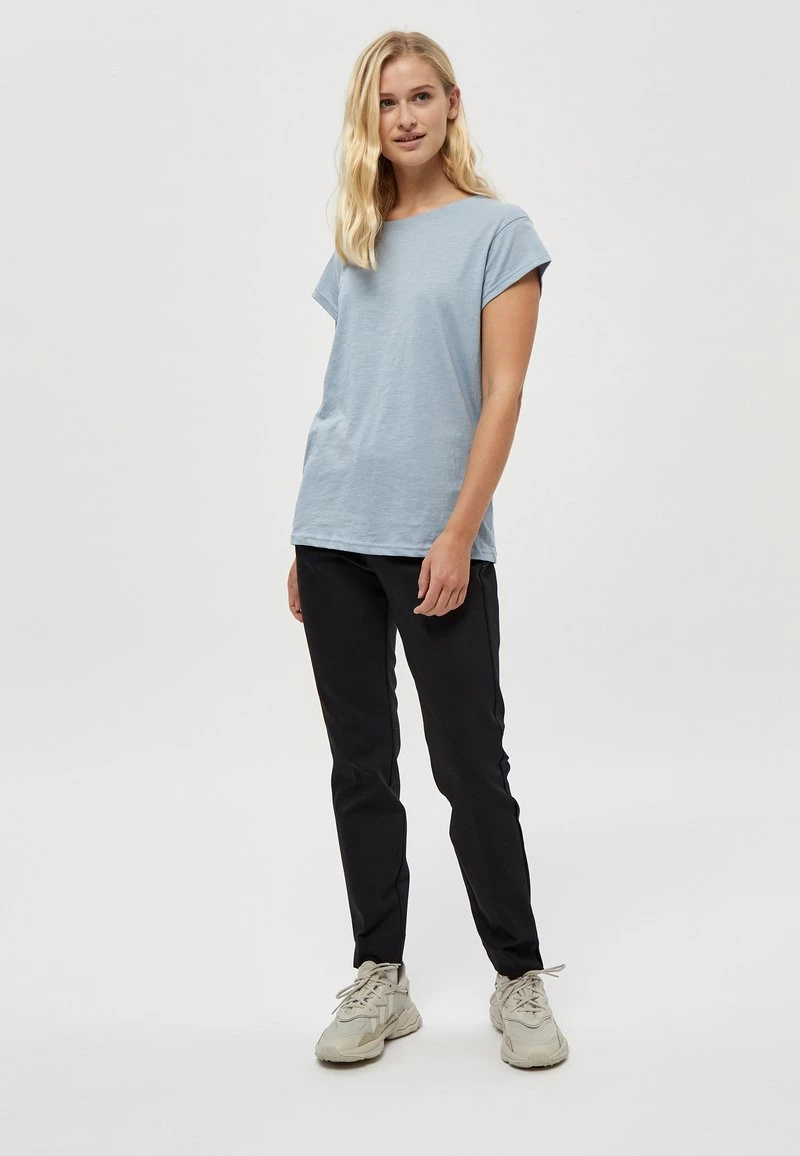 Minus Femme LETI T Shirt Basique Dusty Blue 4 Minus Femme LETI T Shirt Basique Dusty Blue – Image 2