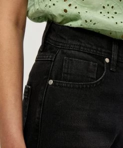 Minus Jean Flare Black Denim Femme -SOLDES D'ÉTÉ - Minus Fashion 1a3042eb2c744c0dbdd6ef13cfc16d7c