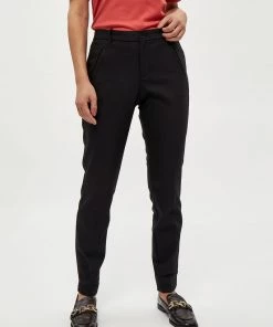 Minus DAYA Chino Black Femme