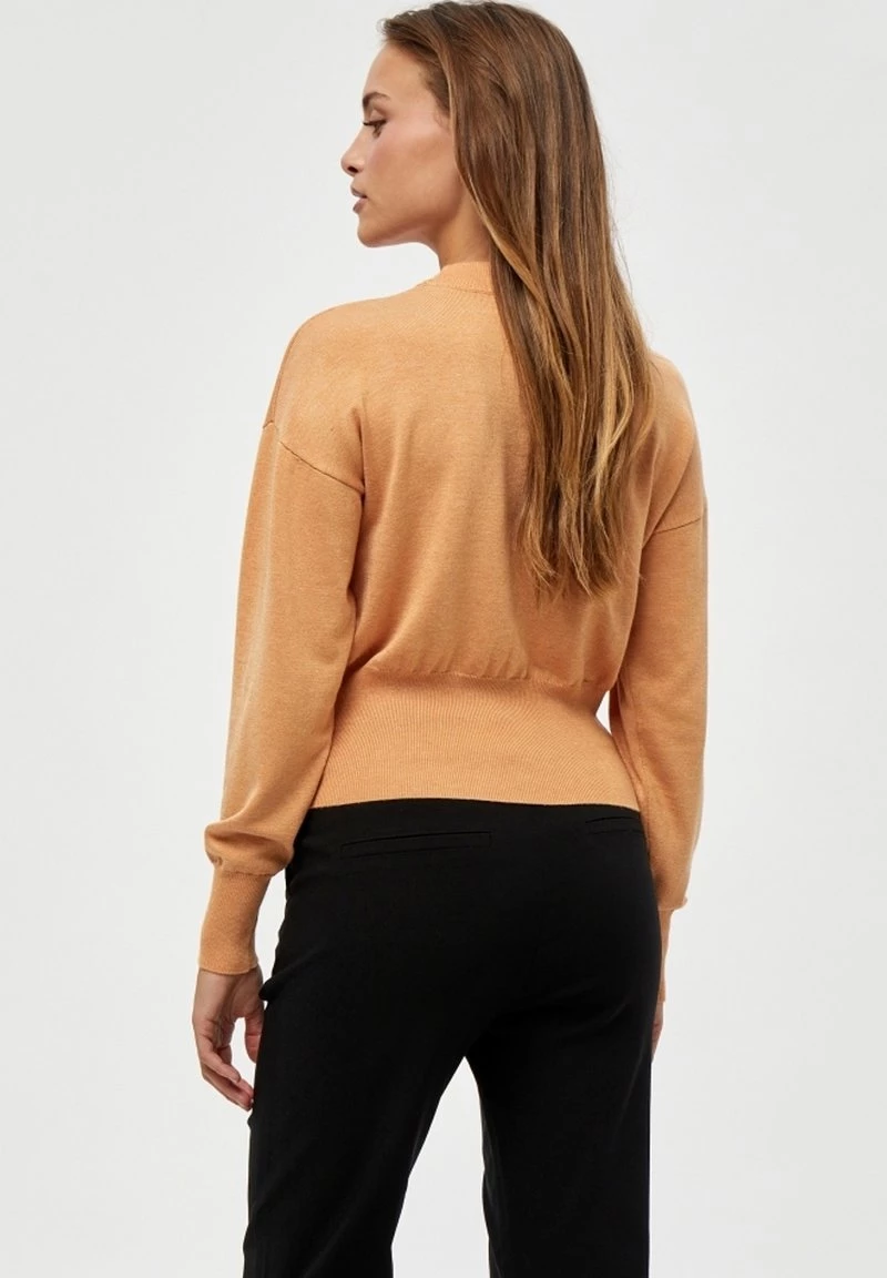 Minus AMELINA Pullover Apricot Tan Melange Femme 5 Minus AMELINA Pullover Apricot Tan Melange Femme – Image 3