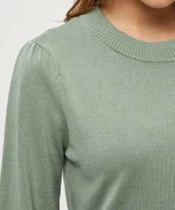 Minus Femme MERSIN Pullover Green Bay 10 Minus Femme MERSIN Pullover Green Bay -SOLDES D'ÉTÉ - Minus Fashion 1e9b40b0400843bbb7acf147a8497659