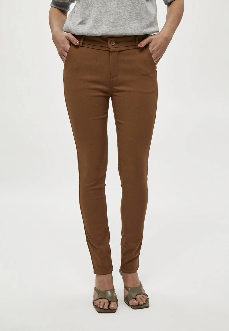 Minus Femme CARMA Pantalon Classique Walnut Brown 3 Minus Femme CARMA Pantalon Classique Walnut Brown