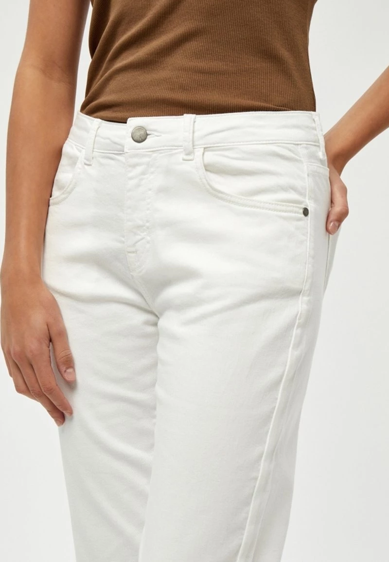Minus Femme NEW ENZO Pantalon Classique White 6 Minus Femme NEW ENZO Pantalon Classique White – Image 4