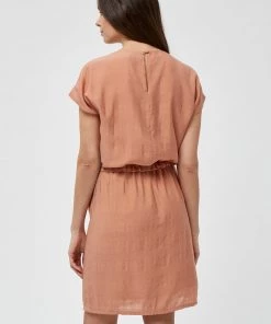 Minus Femme CAJSA Robe De Jour Tropical Peach -SOLDES D'ÉTÉ - Minus Fashion 2004b44fb4474a77af71bfb2cdbd1312