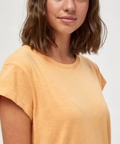 Minus Femme LETI T Shirt Basique Apricot Tan -SOLDES D'ÉTÉ - Minus Fashion 211b0b51e6634f6895d1b034812ec5aa