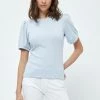Minus Femme JOHANNA T Shirt Basique Ibiza Blue -SOLDES D'ÉTÉ - Minus Fashion 23ea8bdf660244f29fefe161e1569b8a