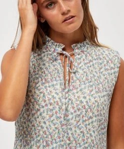 Minus RIKKA Débardeur Frosted Mint Flower Print Femme 10 Minus RIKKA Débardeur Frosted Mint Flower Print Femme -SOLDES D'ÉTÉ - Minus Fashion 24fad2370d054af0995489c90613f955