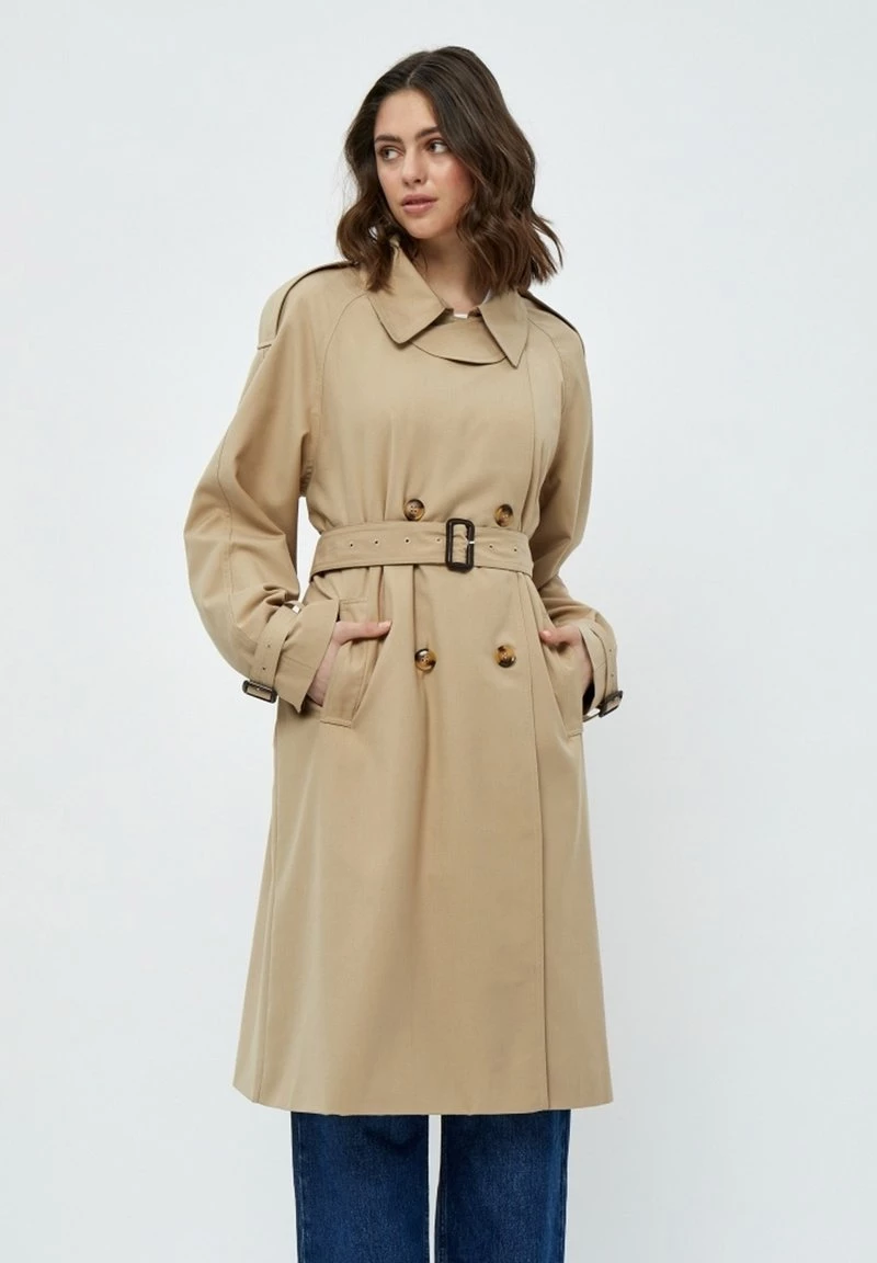 Minus HORIZON Trench Sand Femme 3 Minus HORIZON Trench Sand Femme