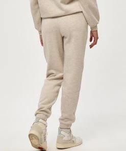 Minus Femme Pantalon De Survêtement Sand 8 Minus Femme Pantalon De Survêtement Sand -SOLDES D'ÉTÉ - Minus Fashion 28a01183f9534c15b210722bcf0d0603