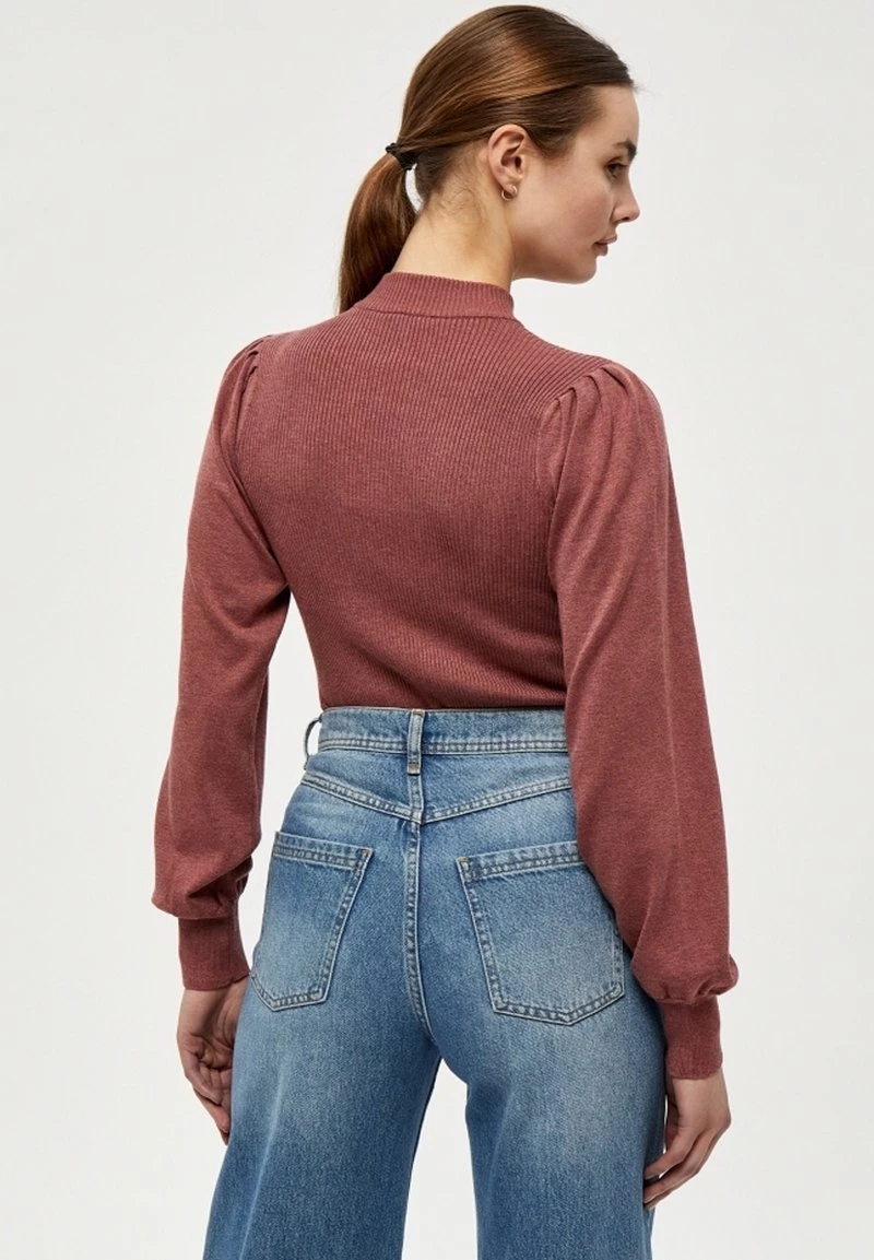 Minus MERINA Pullover Ruby Melange Femme 5 Minus MERINA Pullover Ruby Melange Femme – Image 3