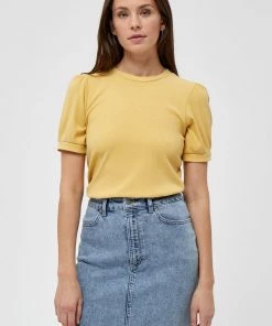 Minus JOHANNA T Shirt Basique Cornbutter Femme