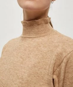 Minus CECELINE Pullover Light Leather Brown Melange Femme -SOLDES D'ÉTÉ - Minus Fashion 2a1509756be44e15bdfaf6060adb5cdd