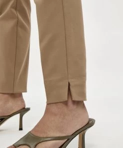 Minus Femme DAYA Chino Sand 11 Minus Femme DAYA Chino Sand -SOLDES D'ÉTÉ - Minus Fashion 2d091170d67542ebbcf7023efc633df9