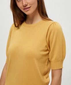 Minus LIVA T Shirt Basique Cornbutter Femme -SOLDES D'ÉTÉ - Minus Fashion 2d840f67285e448ea3687ef07743f24e