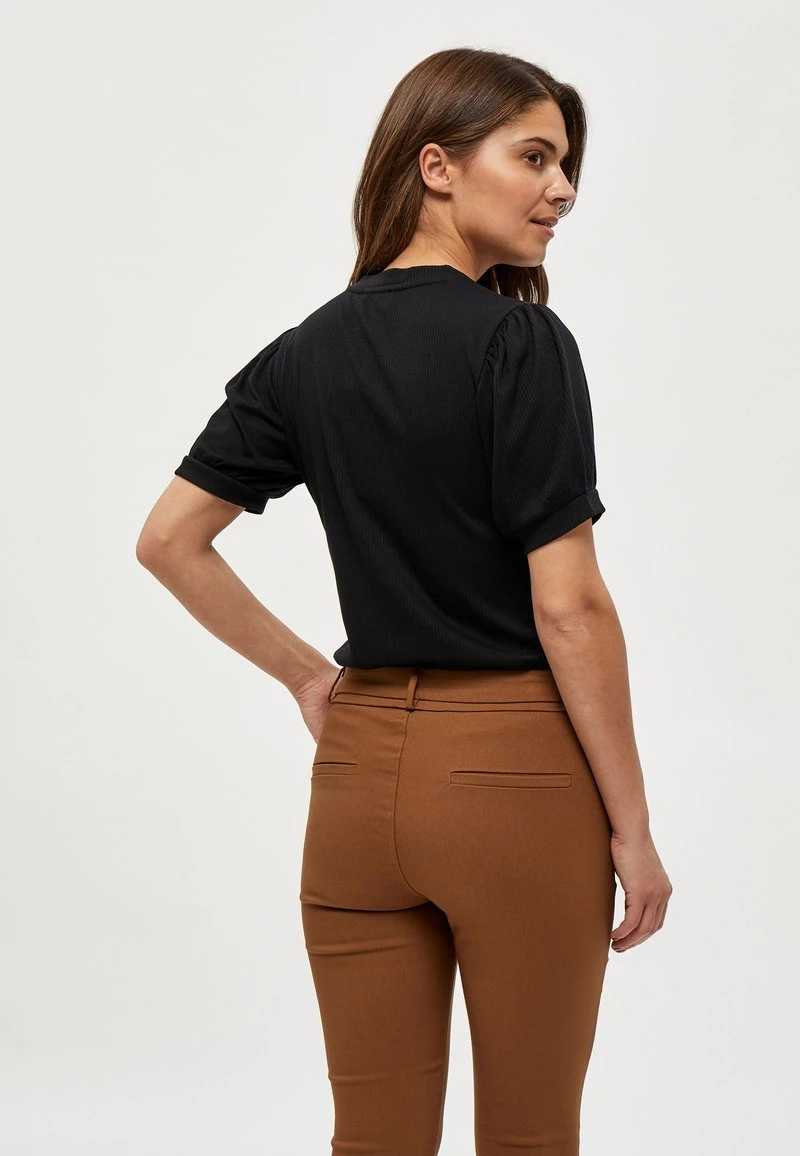 Minus Femme JOHANNA T Shirt Basique Black 5 Minus Femme JOHANNA T Shirt Basique Black – Image 3