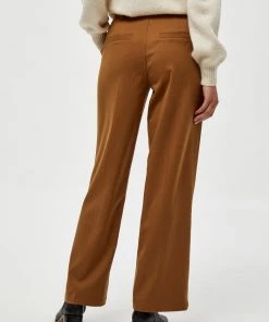 Minus Femme Chino Rustic Brown -SOLDES D'ÉTÉ - Minus Fashion 2ee3bee77ee449e993c9a3dbc54bacbf