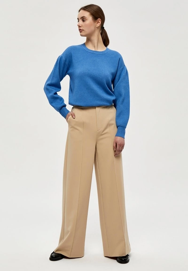 Minus Femme LUPI Pullover Palace Blue 4 Minus Femme LUPI Pullover Palace Blue – Image 2