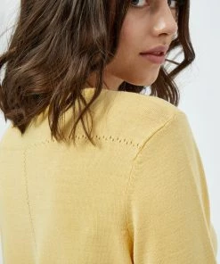 Minus Femme NEW LAURA Gilet Yellow Straw -SOLDES D'ÉTÉ - Minus Fashion 317e19d0b12943c6a8f806d40a97c00a