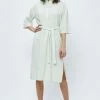 Minus Femme KIARA Robe Chemise Frosted Mint -SOLDES D'ÉTÉ - Minus Fashion 325f3b208f1a4c0fb5454faaaf125f3c