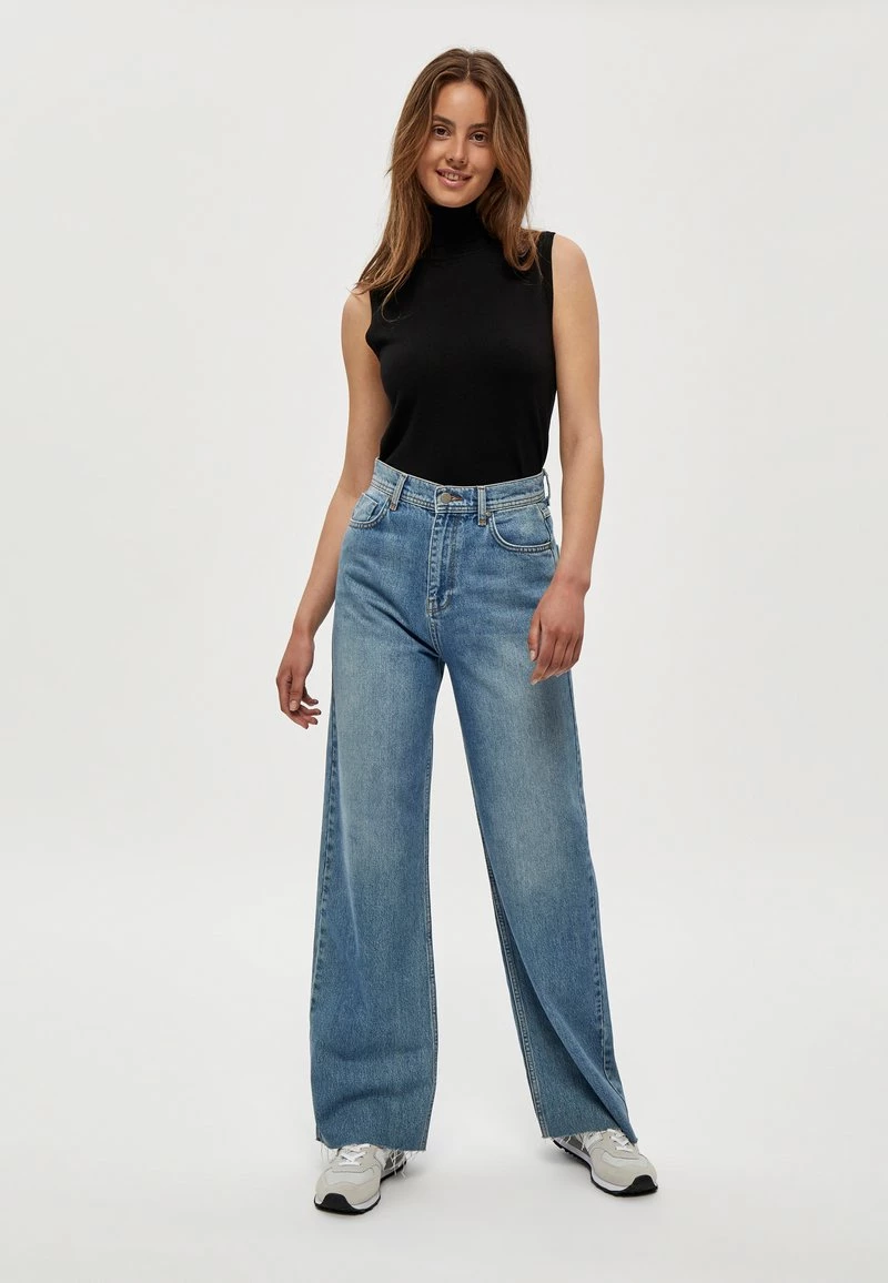 Minus RAKA Débardeur Black Femme 4 Minus RAKA Débardeur Black Femme – Image 2