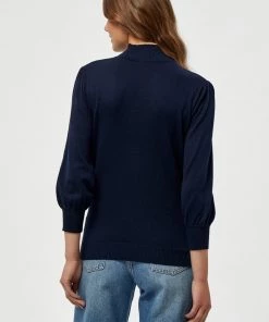 Minus Femme Pullover Black Iris Solid 9 Minus Femme Pullover Black Iris Solid -SOLDES D'ÉTÉ - Minus Fashion 3355ddd6664b47ba85327e4dabed032e