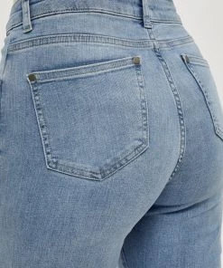 Minus NEW ENZO Jean Slim Light Denim Femme 9 Minus NEW ENZO Jean Slim Light Denim Femme -SOLDES D'ÉTÉ - Minus Fashion 347482a55f7e4316bde94ad85705daac