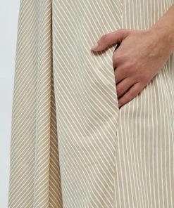 Minus SAVIA Robe De Jour Sand Stripes Femme -SOLDES D'ÉTÉ - Minus Fashion 34d351192cd64bc1b8924367d4808916