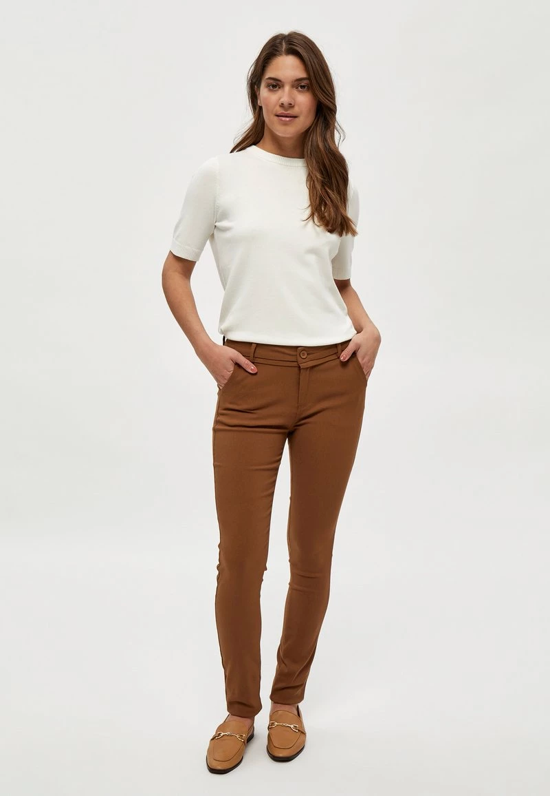 Minus PAMELA T Shirt Basique Broken White Femme 4 Minus PAMELA T Shirt Basique Broken White Femme – Image 2