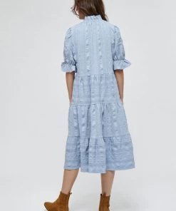 Minus Femme BERGITTA Robe De Jour Dark Powder Blue -SOLDES D'ÉTÉ - Minus Fashion 35dd5b083f1e49cda3f806f63f6ef757