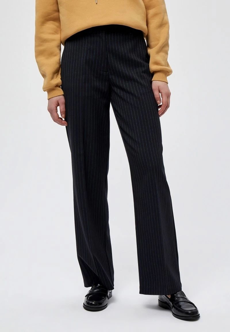 Minus EMBRY Pantalon Classique Black Pinstriped Femme 3 Minus EMBRY Pantalon Classique Black Pinstriped Femme