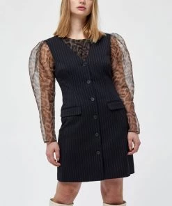 Minus Femme EMBRY SPENCER Robe De Jour Black Pinstriped