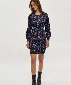 Minus VACA Robe De Jour Abstract Bloom Print Femme 9 Minus VACA Robe De Jour Abstract Bloom Print Femme -SOLDES D'ÉTÉ - Minus Fashion 41a75066eb314ec4bd0dd4c0f4dc599b