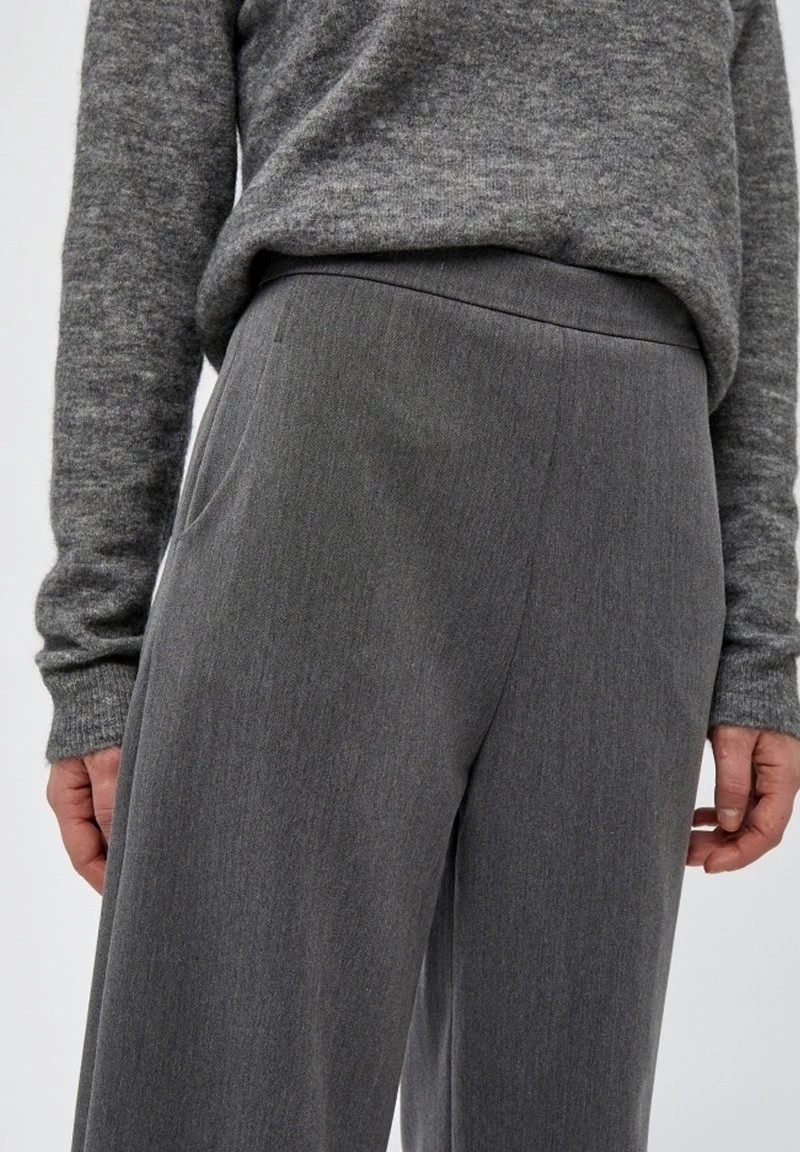 Minus DANIKA Pantalon Classique Grey Melange Femme 6 Minus DANIKA Pantalon Classique Grey Melange Femme – Image 4