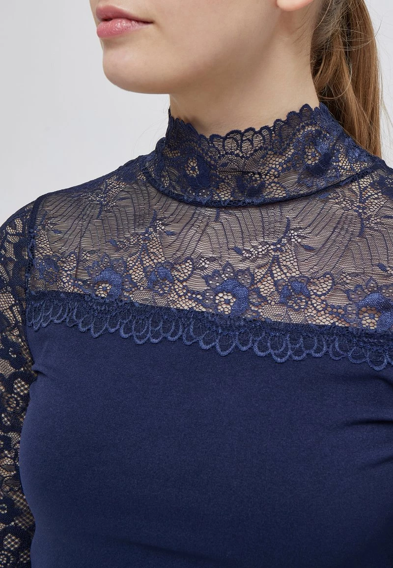 Minus Blouse Black Iris Femme 6 Minus Blouse Black Iris Femme – Image 4