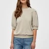 Minus Femme MIKA T Shirt Basique Feather Gray -SOLDES D'ÉTÉ - Minus Fashion 42d716feabdc46ce9753b2d8ac1edcc3