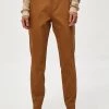 Minus Femme DAYA Chino Rustic Brown 2 Minus Femme DAYA Chino Rustic Brown -SOLDES D'ÉTÉ - Minus Fashion 439af9facd8f47169f41578b42524cfe