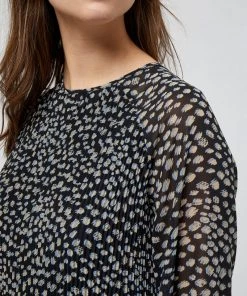 Minus Femme MAJ Blouse Powder Blue Dots -SOLDES D'ÉTÉ - Minus Fashion 44fa773ed2714161b8aae2948bb893e0