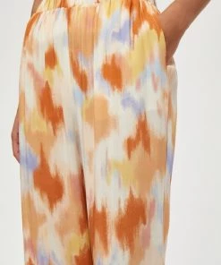 Minus Pantalon Classique Pink Flamingo Tie Dye Femme -SOLDES D'ÉTÉ - Minus Fashion 489002b66dfe441facac971c417c6af2