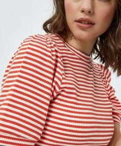 Minus Femme MIAJOHANNA T Shirt Imprimé Orange Flame Stripes -SOLDES D'ÉTÉ - Minus Fashion 4f70bd8cbbfd47dcb21131fee6a96484