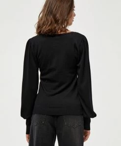 Minus Femme ISRA Pullover Black 9 Minus Femme ISRA Pullover Black -SOLDES D'ÉTÉ - Minus Fashion 514f485bf95a44d496983479a33534ee