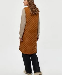 Minus Veste Sans Manches Rustic Brown Femme 8 Minus Veste Sans Manches Rustic Brown Femme -SOLDES D'ÉTÉ - Minus Fashion 515db40f45cd41258866f86903e17ba6