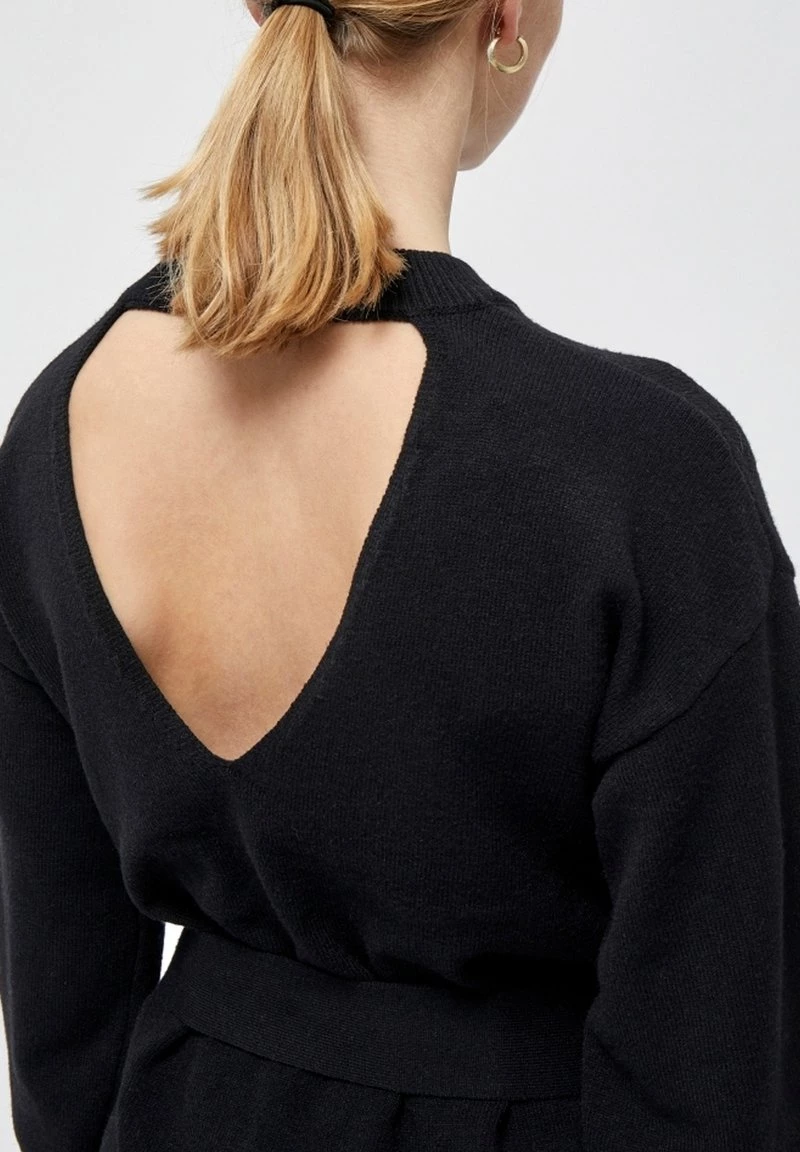 Minus Femme Robe Pull Black 6 Minus Femme Robe Pull Black – Image 4