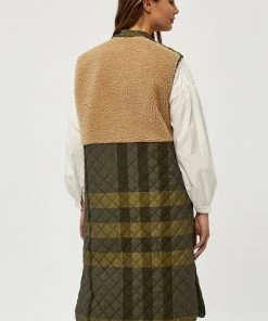 Minus Femme ERONA Veste Sans Manches Multicoloured -SOLDES D'ÉTÉ - Minus Fashion 5336bb6fef4043e08e0d24be2addf59a