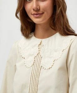 Minus Femme FREDERIKKE Blouse Biscotti 10 Minus Femme FREDERIKKE Blouse Biscotti -SOLDES D'ÉTÉ - Minus Fashion 54766a4e4c5346d6b703cee8be1959c8