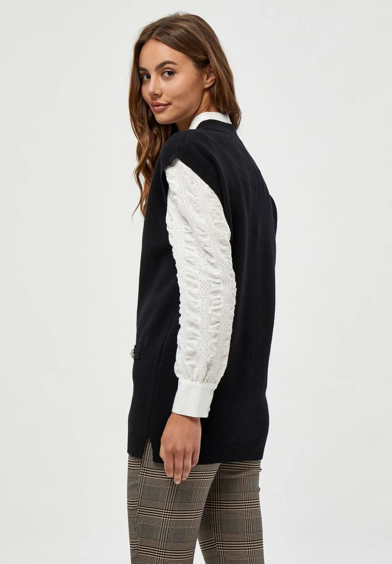 Minus Femme Veste Sans Manches Black 5 Minus Femme Veste Sans Manches Black – Image 3